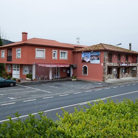 Hotel Terranova Oza de los Ríos 外观 照片