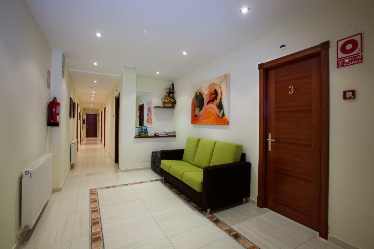 Hotel Terranova Oza de los Ríos 外观 照片